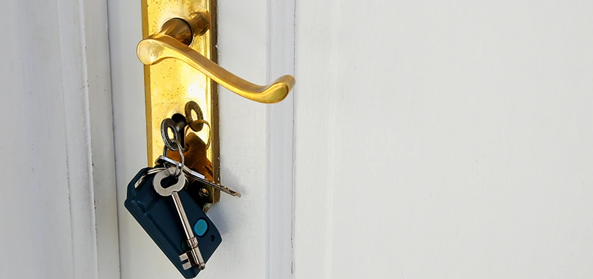 Broken Door Key Extraction in Kentfield, CA